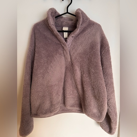 2021 H&M winter cozy collection, SHERPA - Picture 3 of 3